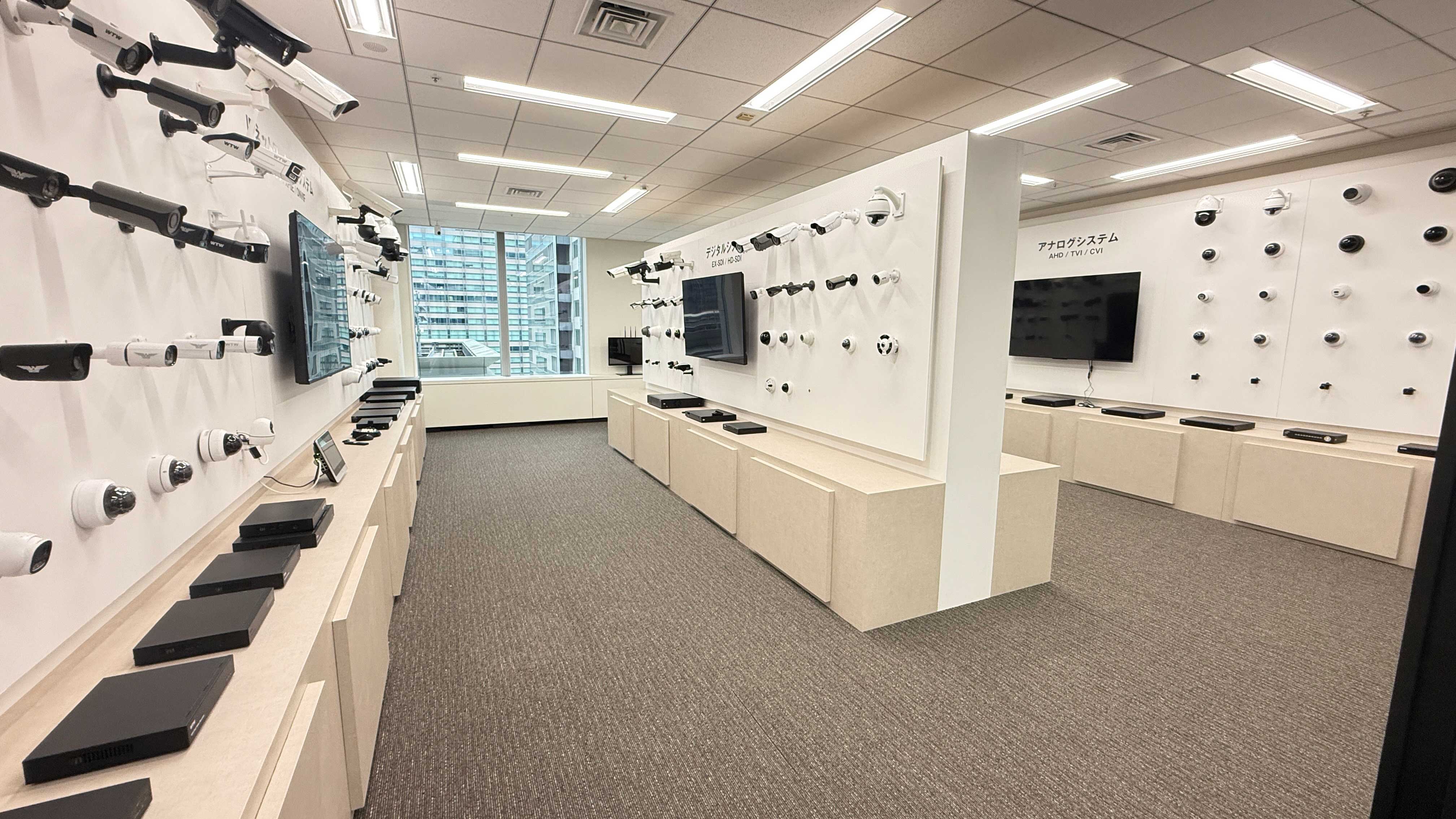 塚本無線 東京支社